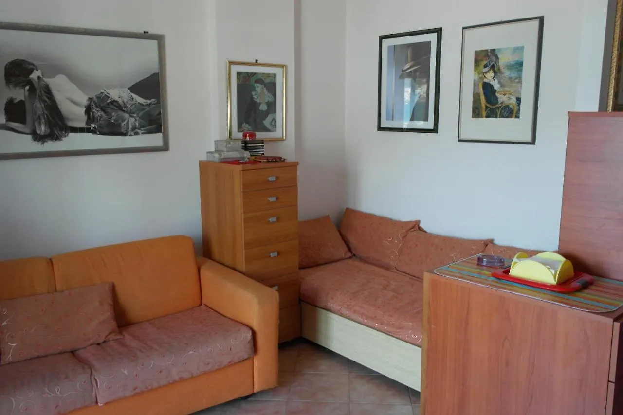 Rosal Fronte Mare Ξενοδοχείο Giardini Naxos